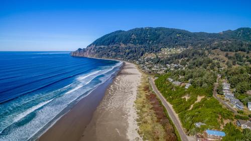 Manzanita House | Sea Star 2 MCA 51 B-GF - Meredith Lodging