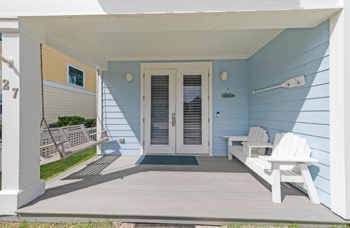 Seagrove Beach House | Sea Suite - Large hot tub with an easy walk to the beach