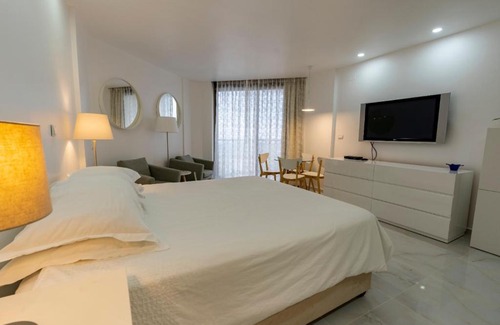 Herzliya Pituach Apartment | Sea&Sun Beach Herzlia