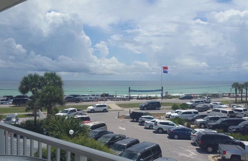 Miramar Beach Condo | Sea-Sun-n-Fun.