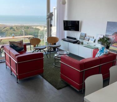 Bredene Apartment | SEA THE SEA - FEEL THE SEA - TOUCH THE SEA