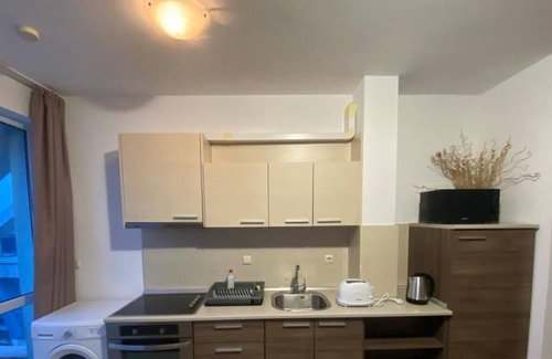 Pomorie Apartment | Sea View 1 Bed Apartment with stunning ocean views
