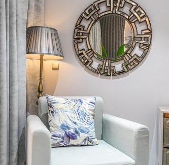 Palm Jumeirah Apartment | Sea View 1BR In Anantara South with Beach Access