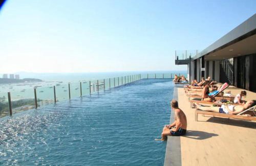 Central Pattaya Apartment | Sea View 2 Bed Room High Floor