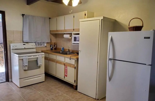 Altona Apartment | Sea View 3 Bedroom Apartment in St. Thomasnn