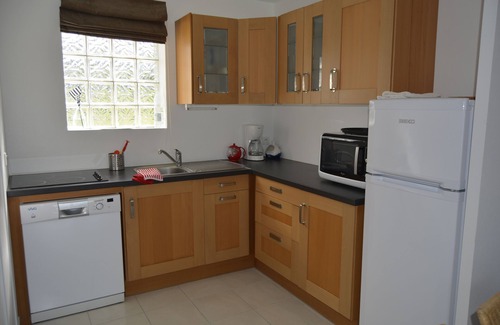 Crozon Apartment | Sea View, 3 Rooms with Terrace, 200m MORGAT Beach
