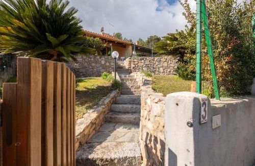 Costa Rei House | [Sea view- 5 minutes from the beach] Garden, Wi-Fi, bbq
