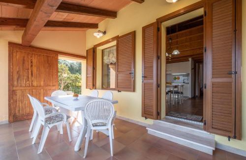 Costa Rei House | [Sea view- 5 minutes from the beach] Garden, Wi-Fi, bbq