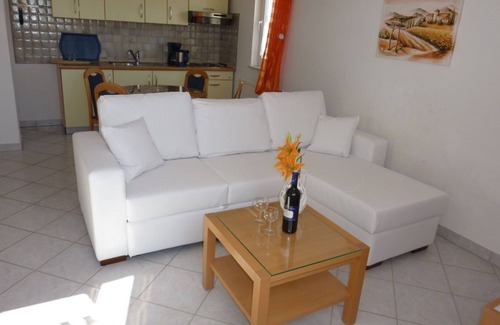 Tijesno Apartment | Sea view, 70 m², directly on the sea in Tisno, 2 bedrooms and bathroom
