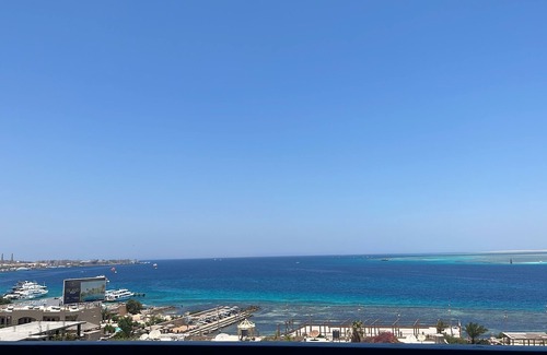 Sakkala Apartment | sea view apartment 08