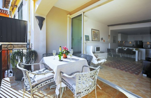 Villefranche-sur-Mer Apartment | Sea View Apartment in the Old Town - Air conditioning!
