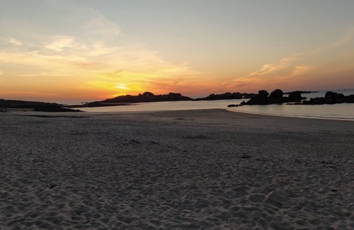 Perros-Guirec Apartment | Sea view apartment la clarté perros guirec