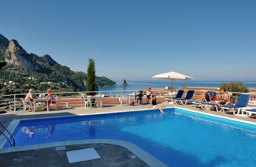Agios Gordios Apartment | Sea view apartment