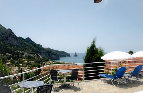 Agios Gordios Apartment | Sea view apartment