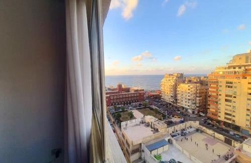 Bab Sharqi Apartment | Sea view apartment 3 bedrooms 2 toilets 3 air conditioners
