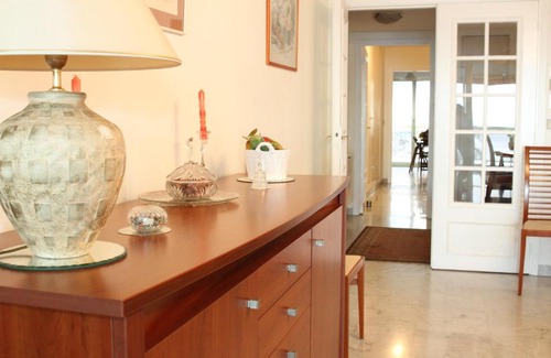 Les Baumettes Apartment | Sea View Apartment