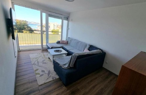 Zadar Apartment | Sea view balcony and parking