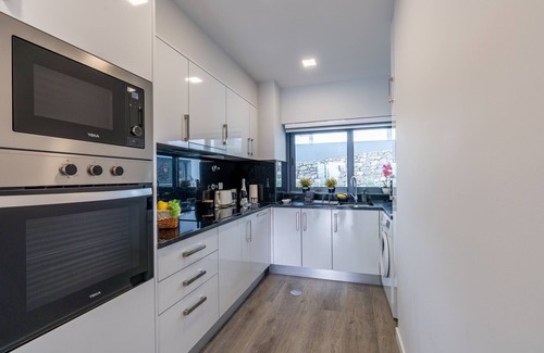 Gaula Apartment | Sea View Balcony by Madeira Sun Travel