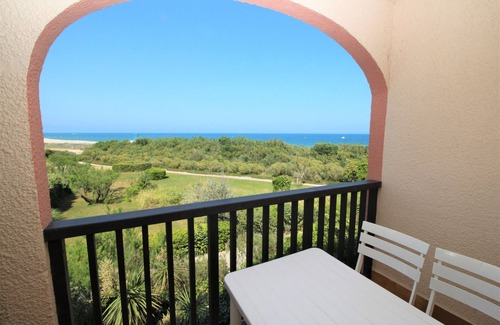Saint-Cyprien Plage Apartment | Sea view cabin studio i