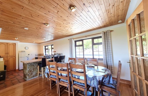 Clifden Cottage | Sea View Cottage, Errislannan