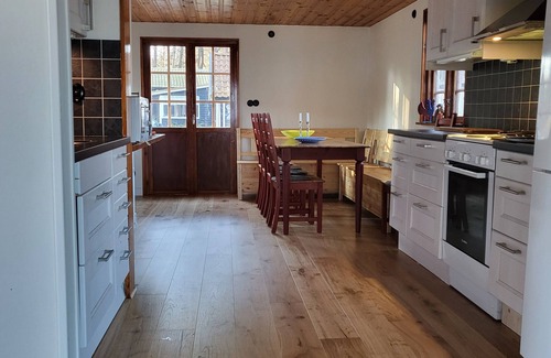 Borrby Cottage | Sea view- direct beach access-Jacuzzi