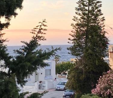 Qawra Apartment | Sea view home away from home