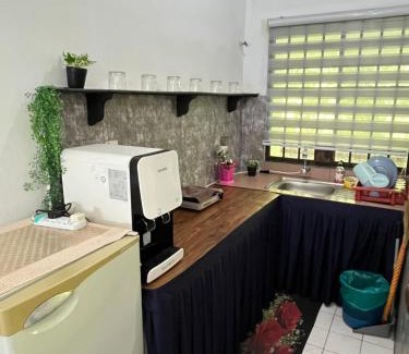 Taman Haji Zainal Apartment | Sea view homestay