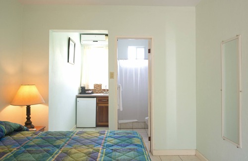 Waterfront Hotel | Sea View Hotel