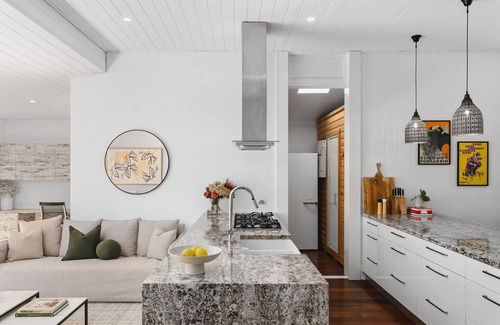 Cottesloe House | Sea View House - 250m to beach + golf course views