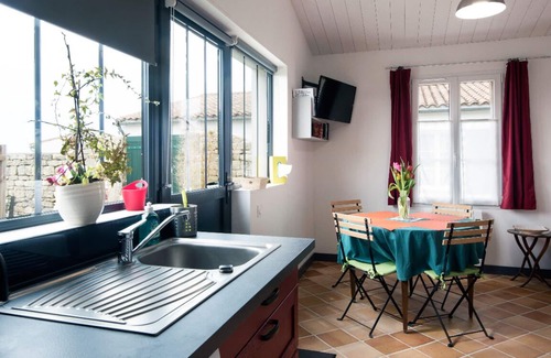 Sainte-Marie-de-Re House | Sea view, light, calm & comfort *, bikes & linen
