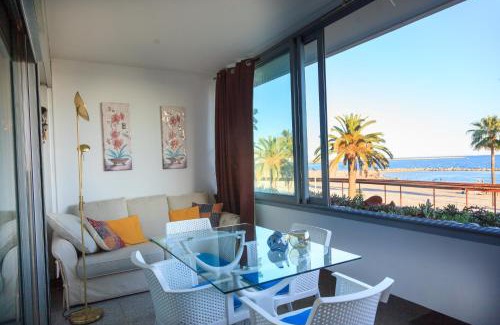 Saint-Laurent-du-Var Apartment | Sea view luxury apartment