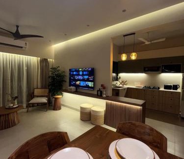 Vainguinim Apartment | Sea View, Luxury 2BHK Apartment, Dona Paula