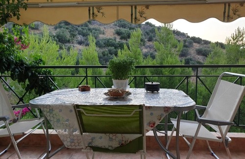 Kiveri House | Sea view maisonette