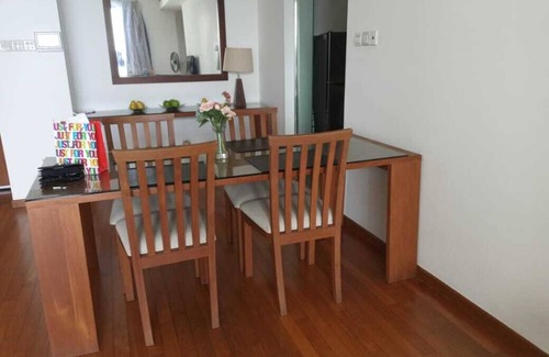 Kollupitiya Apartment | Sea View Monarch Apt within 5* Cinnamon Grand Hotel Complex, Colombo City
