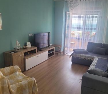 Golem Apartment | Sea View New Apartment