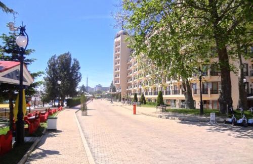 Golden Sands Apartment | Sea View Rental Front Beach