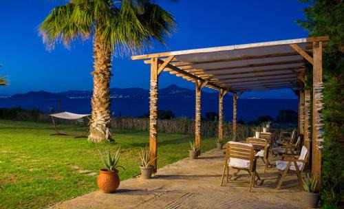 Agios Georgios Apartment | Sea View Suite Methana