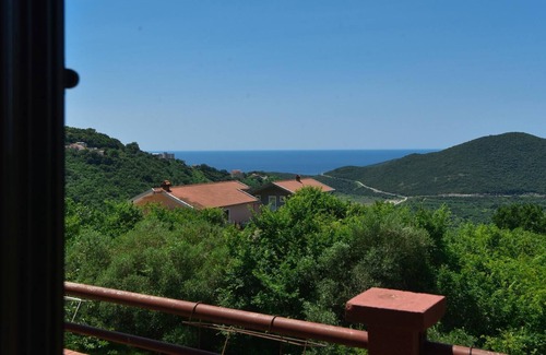 Prijevor Villa | Sea View Villa w Terrace 10 Min to Beach in Budva
