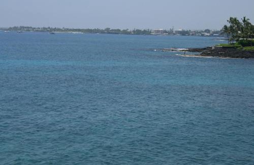 Kailua-Kona House | Sea Village 2nd floor Direct Oceanfront unit with extensive upgrades