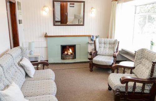 Roundstone House | Sea Watch House