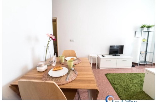 La Merced Apartment | Sea & Wave La Finestra Apartment
