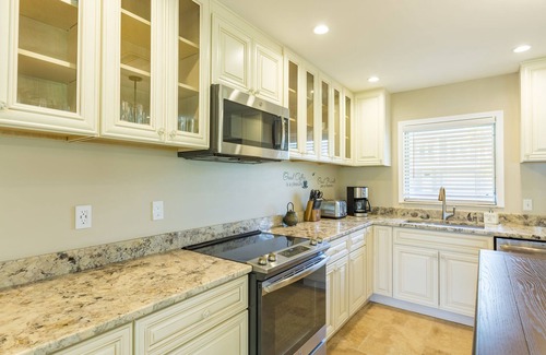 Anna Maria House | Sea Whisper in north-end Anna Maria with private dock and pool