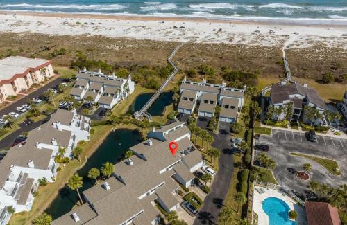St. Augustine Beach Apartment | Sea Winds 51
