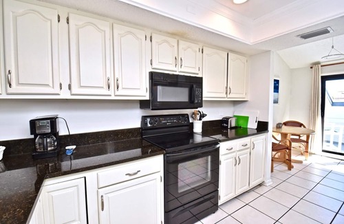 St. Augustine Beach Condo | Sea Winds 63 Large 3 bed TH 3 bath