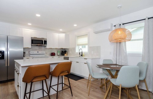 Kure Beach House | Sea Ya Later: Adorable one bedroom duplex in Kure Beach