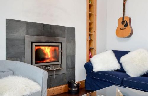Buckie House | Sea Yonder