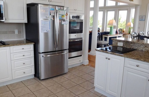 Buck Island House | "Sea'z a Dream" - 6 En Suites, Elevator, Pets Ok, Buck Island!