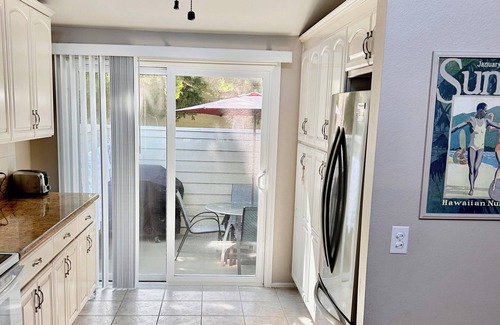Leucadia House | Seabluffe Gated, Beach-Front community! Lovely townhome sleeps 7. Walk to Beach!