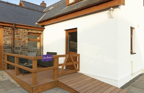 Aberaeron Cottage | Seabreeze, Aberaeron