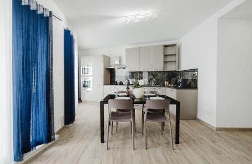 St. Paul's Bay Apartment | Seabreeze Apartments Flat 2 By Homely Malta!